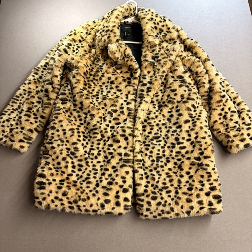 Forever 21 Women's M Leopard Print Faux Fur Coat Jacket Mob Wife Y2K